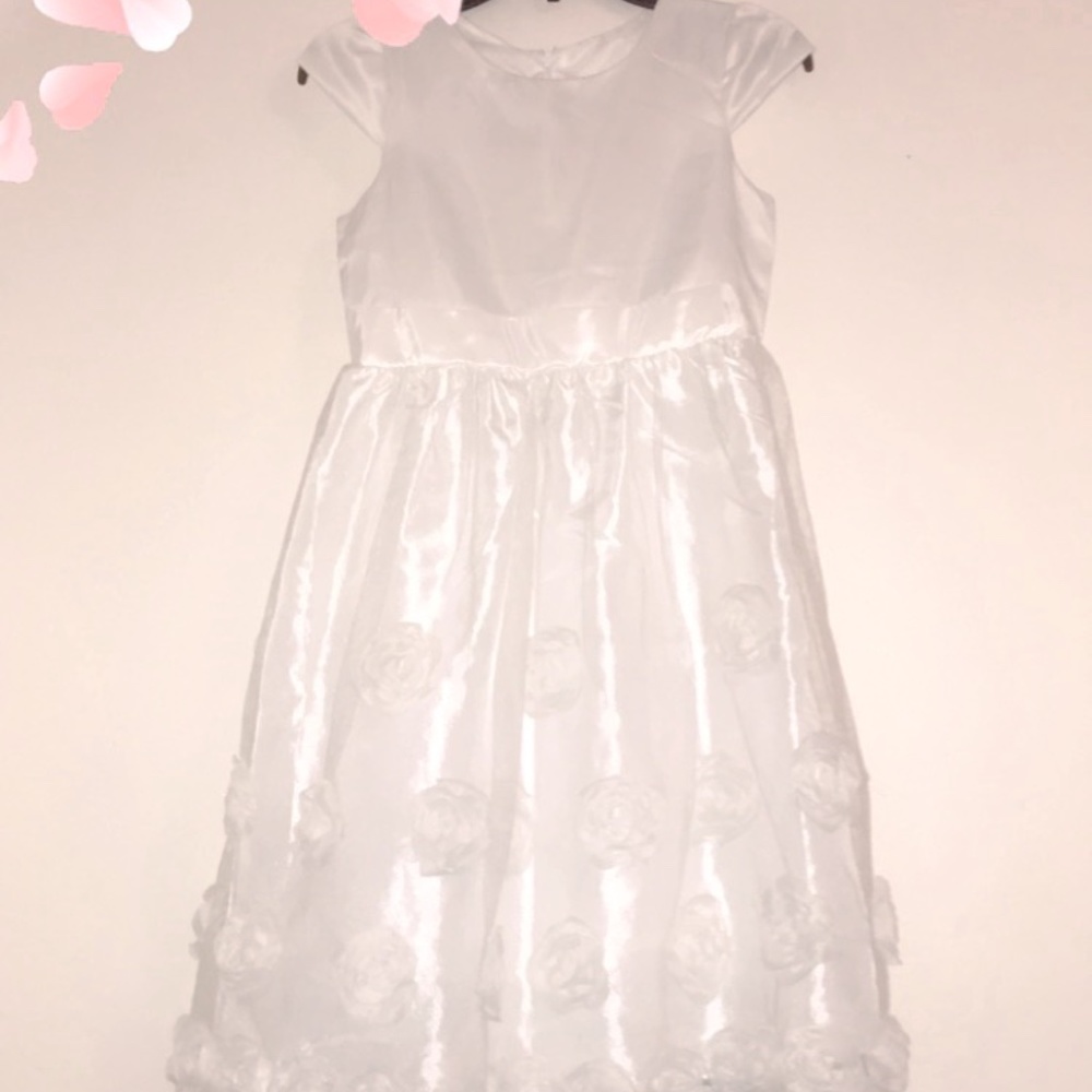 Little Girls White flower Dress